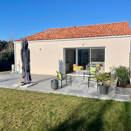 Maison Familiale Recente Avec Jardin, Et Commerces A Pied, 6 Couchages, Wifi, Parking Privatif - Fr-1-231-297 Casa de Férias Brem-Sur-Mer
